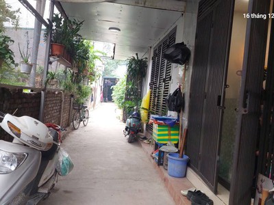 Bán nhà c4, âu cơ 36m2. mt4m, 2t, 2n, 2vs, tây hồ. 2.05 tỷ. gần ô tô. 3