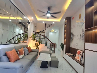 Bán nhà mới ngõ 168 kim giang-34m 5tầng-cạnh khu đô thị-gần đại học thăng long. 8,6 tỷ 0