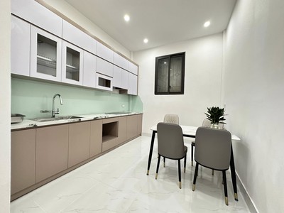 Bán nhà mới ngõ 282 kim giang-38m 5tầng-sát kđt, đh thăng long. ô tô đỗ cách 10m. 9,8 tỷ 1