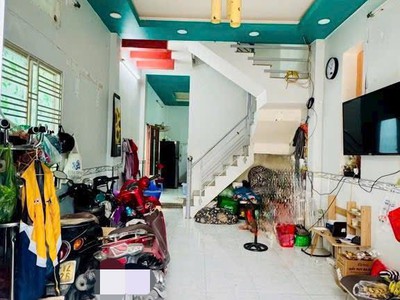 Nhà đẹp 2 tầng   ở ngay   hẻm xe hơi   phạm thế hiển   5,4 tỷ tl 3