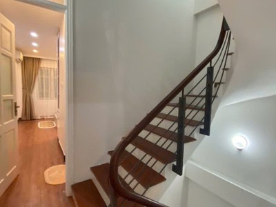 Bán nhà đẹp trung tâm bồ đề long biên 5 tầng mới đẹp full nội thất ở ngay 10,8 tỷ 4