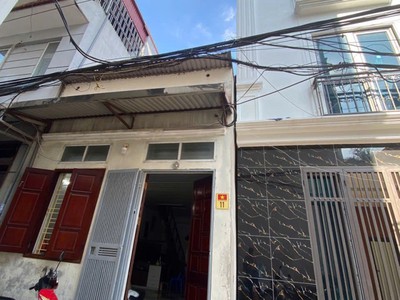 Nhà trinh lương   42m  đất vàng, giá cực đỏ - 6.9 tỷ 2