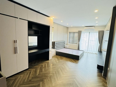 Trung tâm thạch bàn 56m2, 7 tầng, ô tô tránh, kinh doanh dòng tiền - nhỉnh 1x tỷ 2