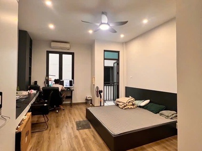 bán nhà sát phố dân xây chắc chắn đầy đủ tiện ích vào ở được ngay hoặc dòng tiền đều tại 4