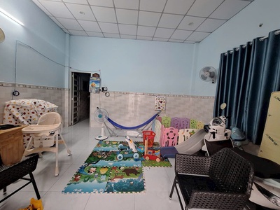 Bán nhà hẻm xe hơi đường quốc lộ 13 80m2 ngang 5m ngay khu hồng long chỉ 5,6 tỷ 0