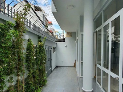 Căn góc hai mặt tiền thoáng đẹp ngay trung tâm nha trang 4