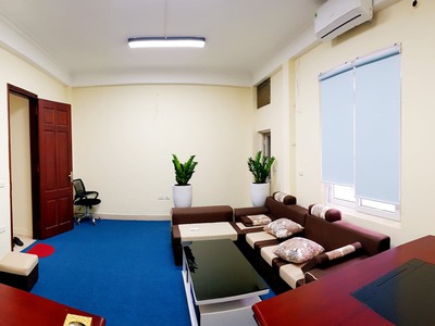 Văn phòng giá rẻ 6 triệu ngay mặt đường nguyễn ngọc vũ 3