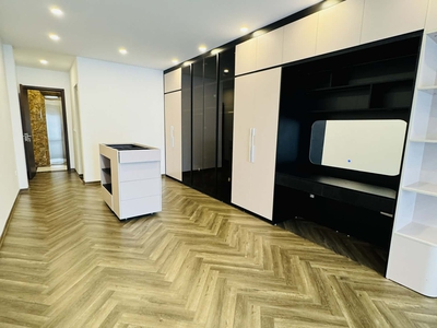 Phố nguyễn văn linh 56m2, 7 tầng, ô tô tránh, kinh doanh dòng tiền - nhỉnh 1x tỷ 3