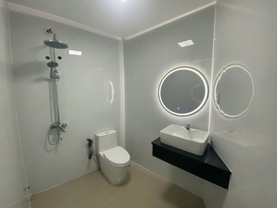 Căn nhà mới ngay trung tâm nha trang chỉ 2ty180 siêu rẻ 4