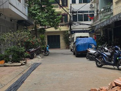 Bán nhà tân ấp 60m2. 5 tầng. mặt tiền 5m. giá 20 tỷ ba đình hà nội 1