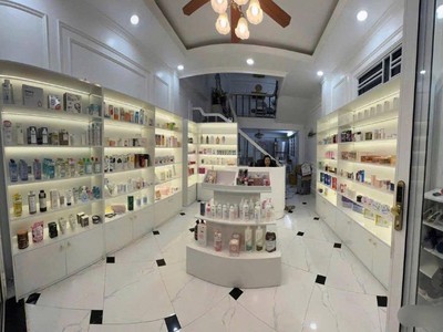 Bán nhà mới giáp nhất-38m 5tầng 4mmt-ngõ thông-kinh doanh-cạnh royalcyti. 12 tỷ 2