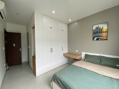 Cho thuê căn hộ 3PN giá chỉ 10tr tại Vinhomes Marina 9