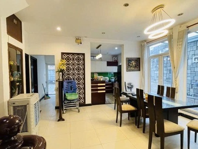 Bán nhà biệt thự phạm cự lượng - ngay phổ quang vào. 10,5x23m, 3 tầng - 5pn, 42,5 tỷ. 2