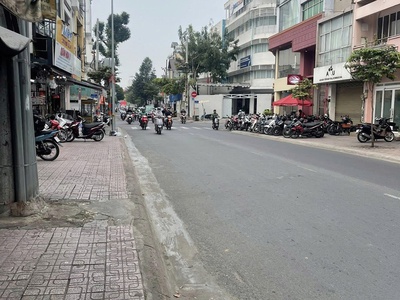 Bán nhà mặt tiền trần huy liệu - gần hoàng văn thụ, 10,7x14m, 2 tầng cũ, tiện xây, 32 tỷ. 0