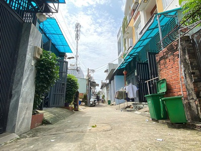 Bán nhà hẻm xe hơi đường quốc lộ 13 80m2 ngang 5m ngay khu hồng long chỉ 5,6 tỷ 2