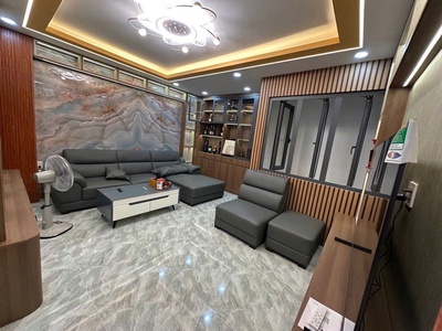  siêu phẩm nhà 5 tầng   full nội thất cao cấp- vào ở ngay  kdc cao cấp - thạnh xuân -q12 chỉ hơn 2