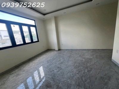 Bán nhà đường quốc lộ 13 ngay vạn phúc 63m2 5 tầng đúc btct ô tô vào nhà chỉ 8,2 tỷ 3