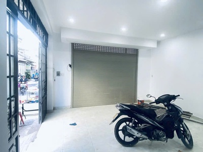 Chủ bán gấp đi mỹ lk 4-5 sau lưng trường kđ hẻm 6m thông kinh doanh 42m2 -2 tầng 3 tỷ 2