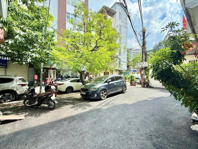 Bán nhà 5 tầng mặt phố tây hồ lô góc vỉa hè 10m kinh doanh đỉnh giá 28 tỷ 4