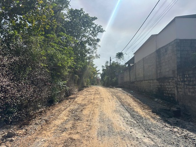 Bán 5m x 25m đất thổ cư đường nguyễn trường tộ nối dài, lagi gái ngộp 770 triệu 0