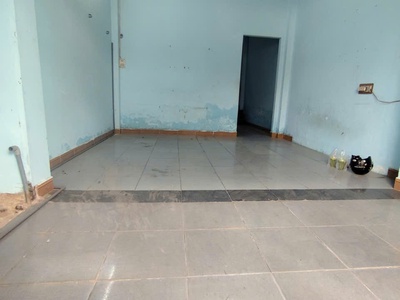 Bán gấp nhà đ số 11 giáp tân phú gần chợ 26/3 hẻm 6m ô tô đậu cửa 52m2 -2 tầng 4 tỷ 7 2