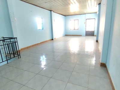 Bán gấp nhà đ số 11 giáp tân phú gần chợ 26/3 hẻm 6m ô tô đậu cửa 52m2 -2 tầng 4 tỷ 7 3