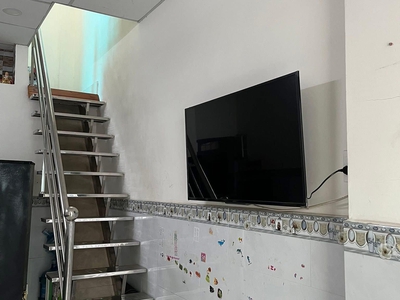 Cho thuê nhà Đường số 5, P. Trường Thọ, Thủ Đức   1 trệt 1 lầu   2PN   full nội thất   8tr 1