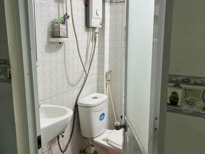 Cho thuê nhà Đường số 5, P. Trường Thọ, Thủ Đức   1 trệt 1 lầu   2PN   full nội thất   8tr 3