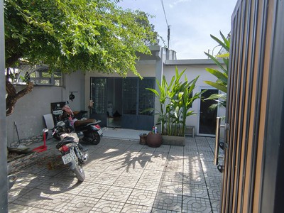 Nhà cấp 4 hẻm 3 gác Đường 2 Khu Cư Xá Trường Thọ, Thủ Đức   gần ga Metro Bình Thái   6 22m   3PN   1 5