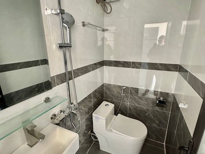 Bán nhà dòng tiền lương khánh thiện 7 tầng thang máy long lanh lô góc hoàng mai 3