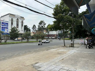 Bán Nhà Mặt Tiền Vành Đai Trong Khu tên Lửa Quận Bình tân 6