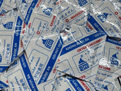 Gói Hút Oxy Secco: Bí Quyết Chống Mốc Tuyệt Đối Cho Mứt Tết Giòn Ngon 2