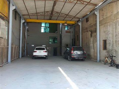 Cho thuê kho, xưởng DT 300m2, ở Gần ngã 5 Kiến An, khu vực đông dân 0