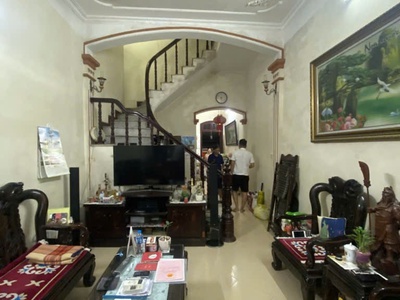 Nhà mặt phố gần chợ m1 an bình hàng hiếm 0