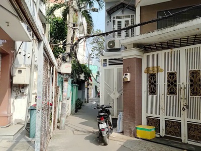 Nhà hẻm 181 âu dương lân -p2, giá : 4,3 tỉ  tl 2