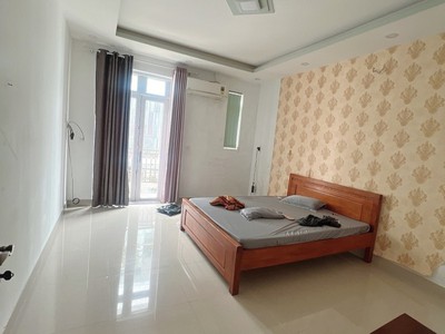 Bán nhà 4 tầng, 4 pn, 4 wc, 52m2 tại hiệp bình chánh,thủ đức, giá 6,6 tỷ, sổ hồng, đường số 50. lh 4