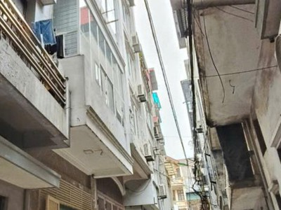 Cần bán nhà 4 tầng số 1b ngõ 840 bạch đằng, hai bà trưng, hà nội 3