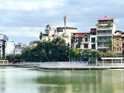 Bán nhà mặt hồ hoàng cầu view triệu đô, 6 tầng thang máy, vị trí đỉnh cao 0