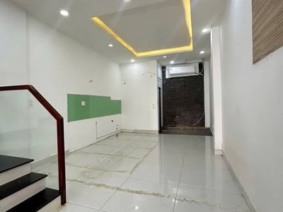 Nhà hxh đường trần bình trọng quận bình thạnh phường 5 cũ. 4