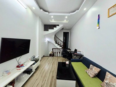 Mặt ngõ phố lạc long quân 36m 5t nhà mới nhỉnh 9,2 tỷ-ngõ rộng thông các ngã 0