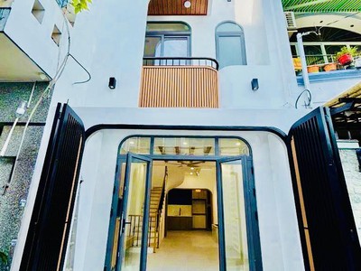 Aeon tân phú nhà mới trệt 2 lầu hẻm 6m dọn vào ở ngay 7.x 0