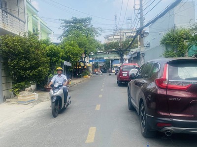 Đối diện aeon hẻm xe hơi tránh thông nhà mới 3 tầng 50m nhỉnh 7 tỷ 1