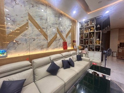 Bán nhà 3 tầng mặt tiền thanh lương 9, hòa xuân, đường 7m5, giá 9.3 tỷ 1