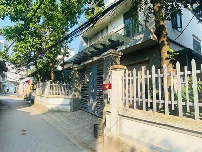 Biệt thự sân vườn long biên, gần hồ điều hòa, diện tích 152m, mặt tiền 11m, full thổ cư 1