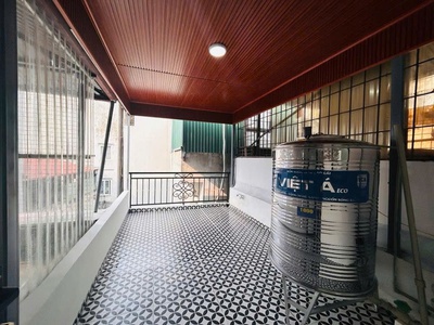 Bánnhà ở nguyễn trãi đường thông tiện lợi bán hàng tiện ô tô đỗ cổng trang bị full đồ chỉ 4