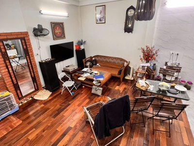 Cho thuê nhà nguyên căn phạm ngọc thạch 50m x 4 tầng 4 pn, 3 wc, 16 triệu 1