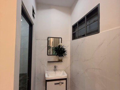 Bán nhà ngõ 85, đường lê văn việt, hiệp phú, q.9, tp hcm. dt 80m2, 2 tầng, 4pn, 5,65 tỷ, sổ hồng. 4