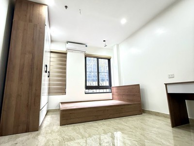 Bán nhà cát linh 45m2. 7 tầng. mặt tiền 3.5m. giá 18.95 tỷ đống đa hà nội 2