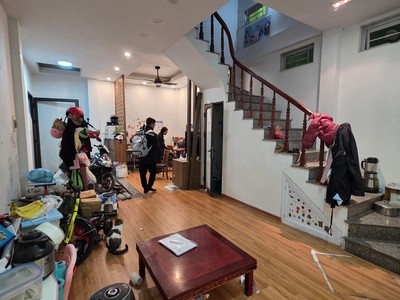 Bán nhà hòa bình 7 minh khai 43m2. 4 tầng. mặt tiền 4.9m. giá 8.5 tỷ hai bà trưng hà nội 1