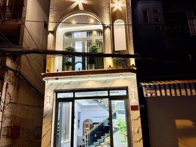 nhà mặt tiền kinh doanh 2 tầng gần thống nhất đs 8 full nội thất p.11 gò vấp 3 pn 0